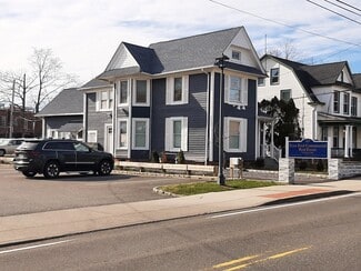 More details for 169 Roanoke Ave, Riverhead, NY - Office for Sale