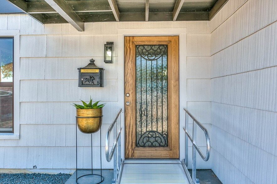 2307 W Harris Ave, San Angelo, TX à vendre - Photo du bâtiment - Image 2 de 40