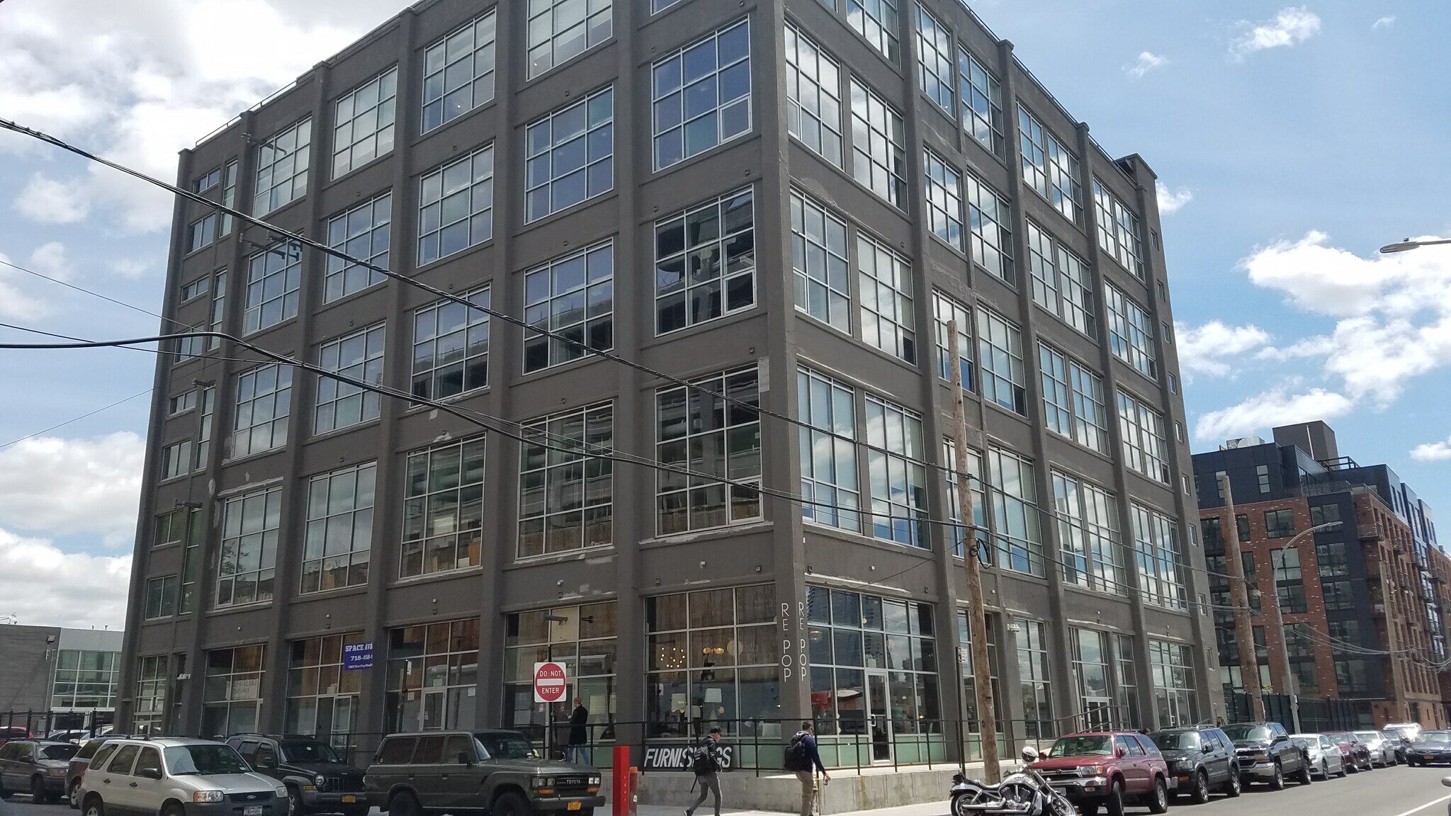 42 West St, Brooklyn, NY à louer Photo du bâtiment- Image 1 de 10