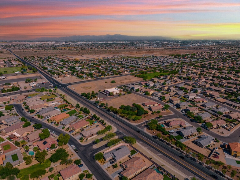El Mirage Rd & Lower Buckey Rd, Avondale, AZ à vendre - Photo du bâtiment - Image 3 de 18
