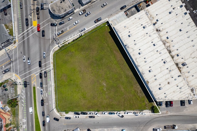 More details for NW Corner Ali Baba Avenue, Opa Locka, FL - Land for Sale