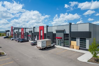 Plus de détails pour 6520 36 St NE, Calgary, AB - Commerce de détail à vendre