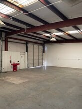 1409 S Lake Harris Rd, White Oak, TX for lease Interior Photo- Image 1 of 3