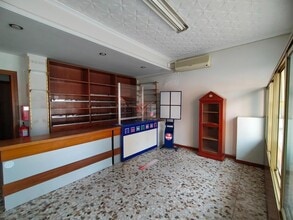 Retail in Cuenca, Cuenca for lease Interior Photo- Image 1 of 9