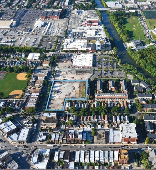 3229-3243 N California Ave, Chicago, IL for sale - Primary Photo - Image 1 of 5