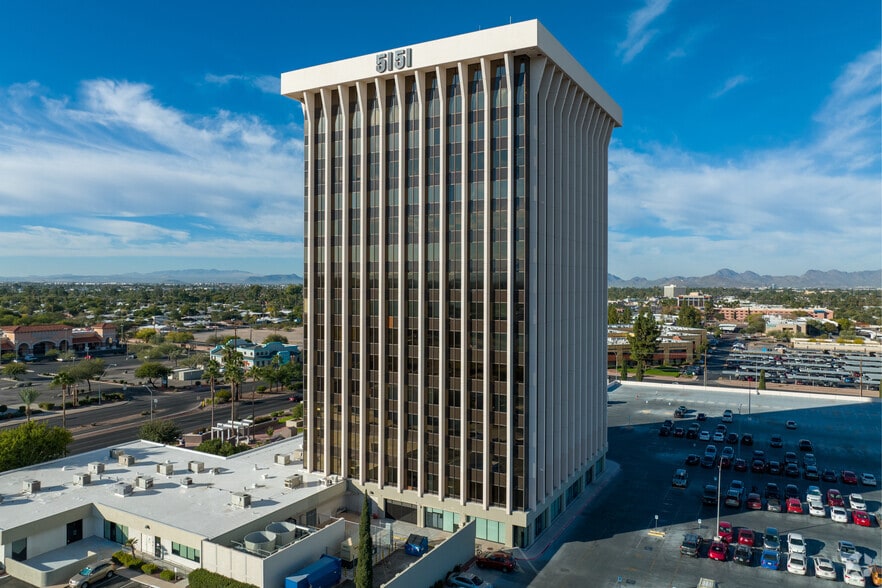 5151 E Broadway Blvd, Tucson, AZ for lease - Building Photo - Image 3 of 8