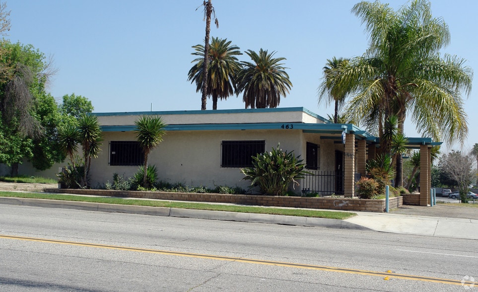 463 N Sierra Way, San Bernardino, CA à vendre - Photo principale - Image 1 de 10