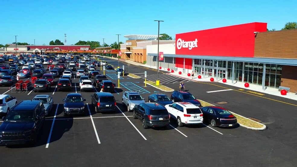 997-999 Paoli Pike, West Chester, PA for lease - Commercial Listing Video - Image 2 of 7