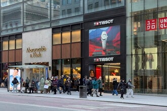 660 Fifth Ave, New York, NY for lease Building Photo- Image 1 of 4