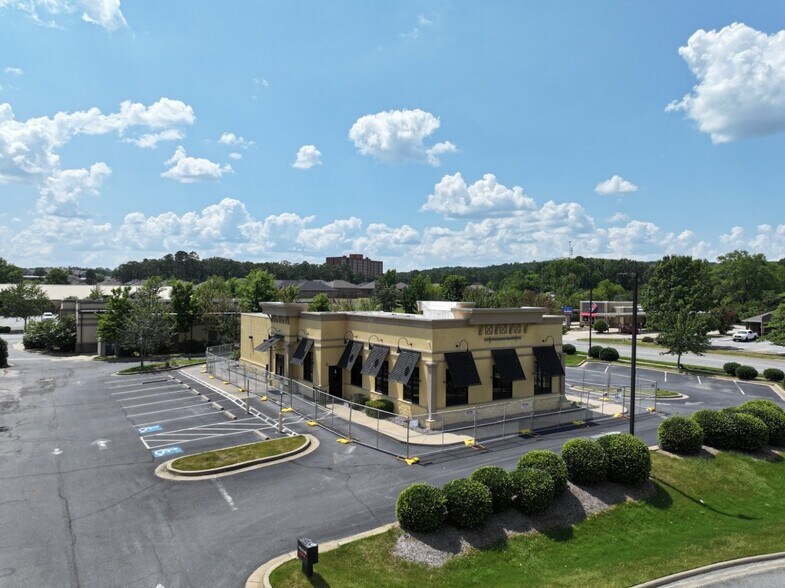 104 Carnahan Dr, Maumelle, AR for sale - Building Photo - Image 2 of 13