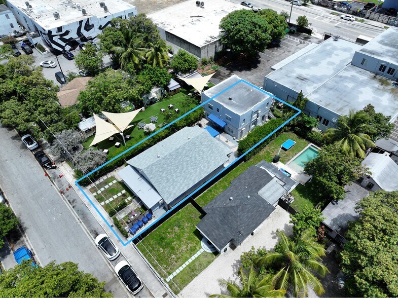 548-550 NW 30th St, Miami, FL à vendre - Photo du bâtiment - Image 2 de 24
