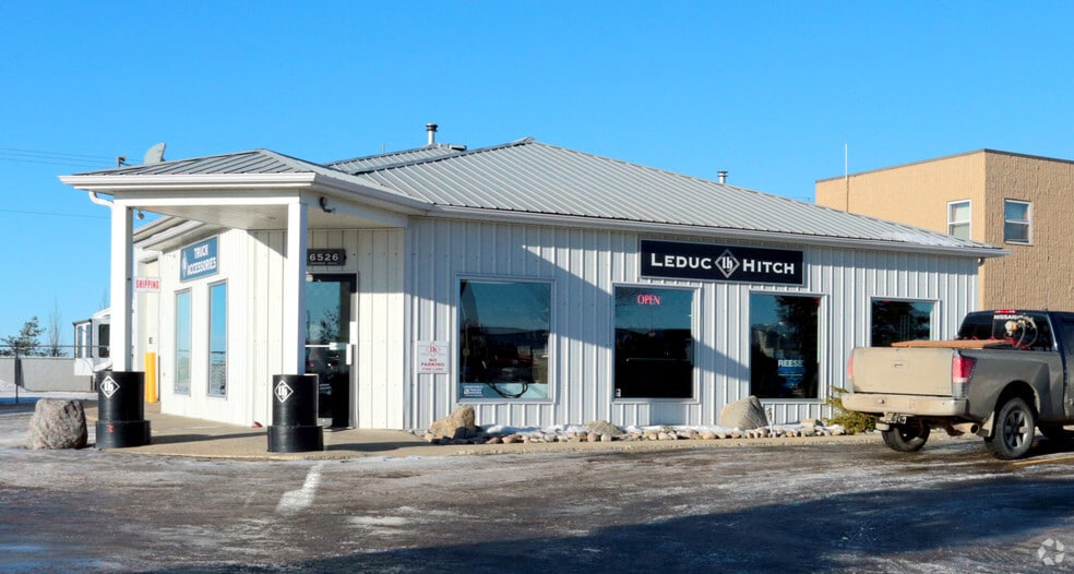 6526 Sparrow Dr, Leduc, AB for sale - Primary Photo - Image 2 of 3