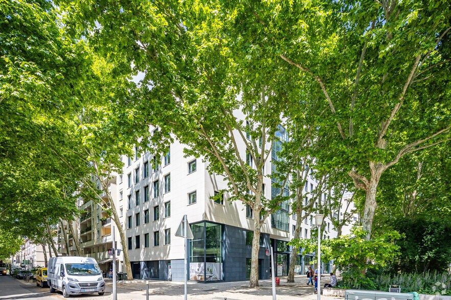 192 Rue Garibaldi, Lyon à louer - Photo du bâtiment - Image 3 de 3