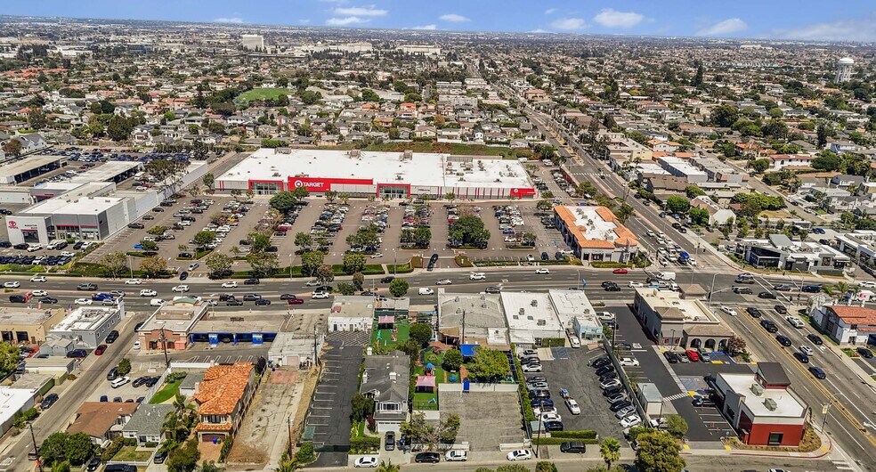 1203 N Sepulveda Blvd, Manhattan Beach, CA for sale - Building Photo - Image 3 of 19