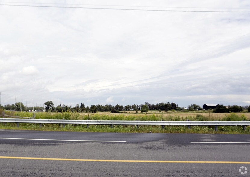 Eighth Line, Halton Hills, ON à vendre - Photo du bâtiment - Image 2 de 2