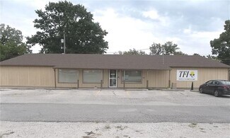 Plus de détails pour 501 N State St, Iola, KS - Bureau à vendre
