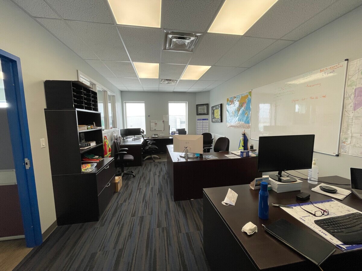 280 Portage Clos, Sherwood Park, AB T8H 2R6 - Unit 530 - - Interior Photo - Image 1 of 4