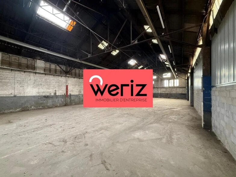 Flex in Marseille for lease - Interior Photo - Image 3 of 6