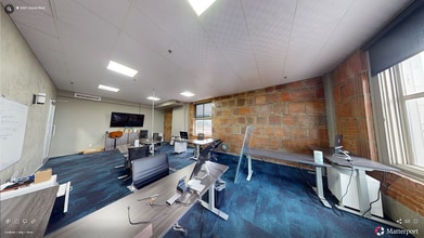 2001 Grand Blvd, Kansas City, MO for lease Interior Photo- Image 2 of 10