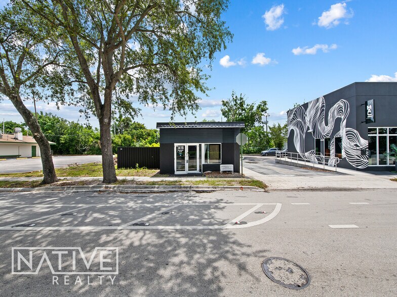 1416 NE 4th Ave, Fort Lauderdale, FL à louer - Photo du bâtiment - Image 2 de 12