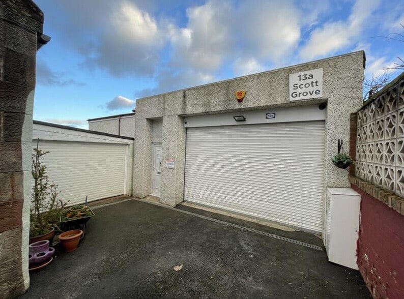 13a Scott Grove, Hamilton for lease - Primary Photo - Image 1 of 5