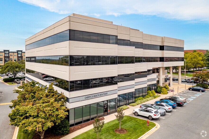 15200 Shady Grove Rd, Rockville, MD à louer - Photo du bâtiment - Image 2 de 6