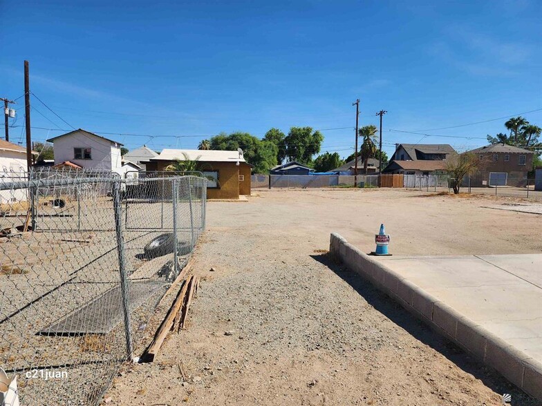 637 4th Ave, Yuma, AZ à vendre - Photo du bâtiment - Image 3 de 22