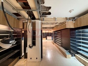 Commerce de détail dans Barcelone, Barcelona à louer Photo intérieure- Image 2 de 9