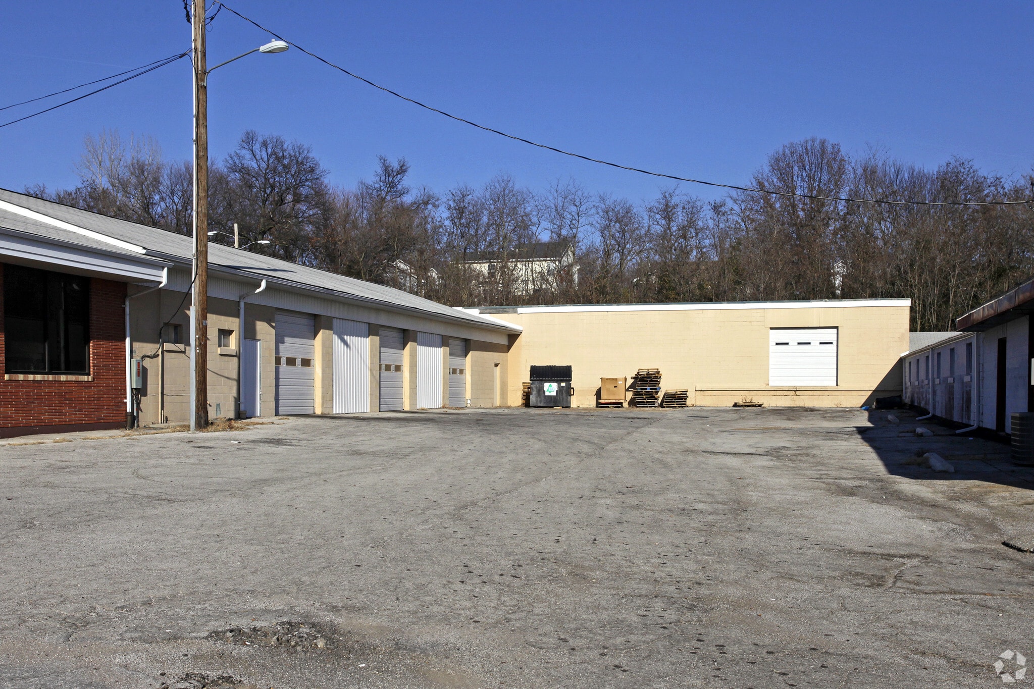 1242 N Truman Blvd, Crystal City, MO for lease Primary Photo- Image 1 of 2