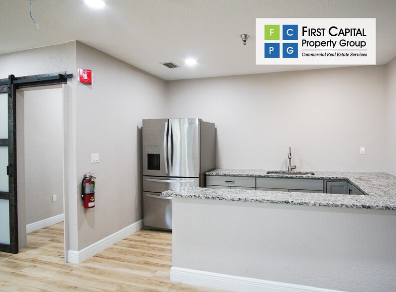 531 S SR 434, Altamonte Springs, FL à louer - Photo du bâtiment - Image 2 de 21