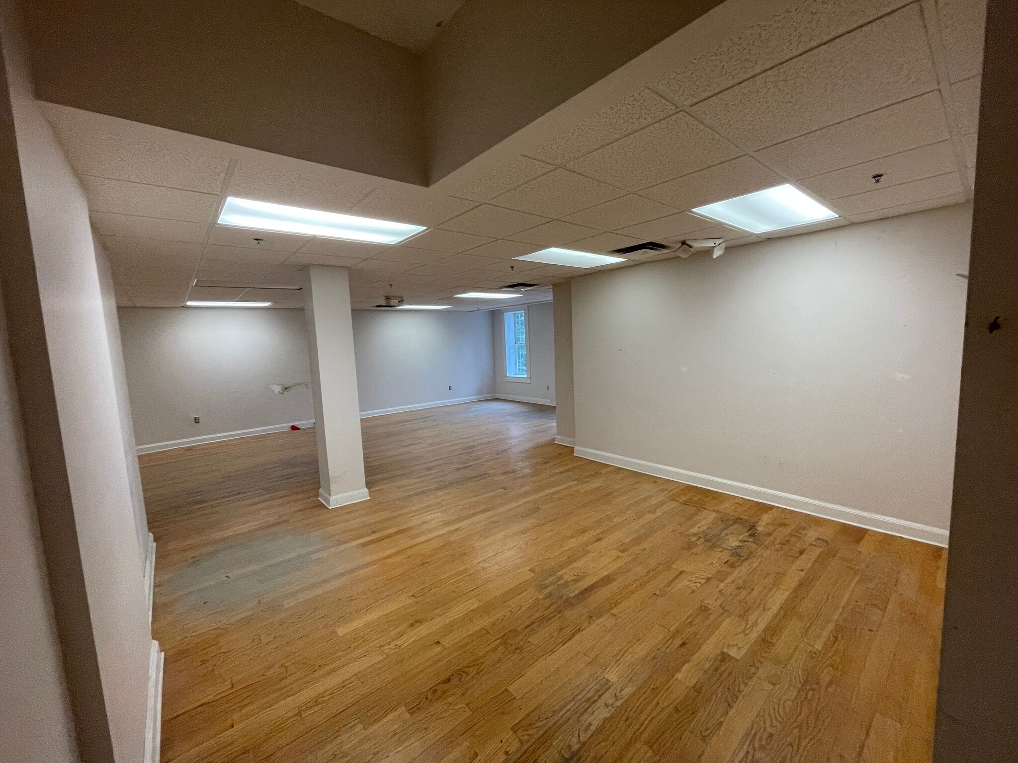 433 Central Ave, Saint Petersburg, FL for lease Interior Photo- Image 1 of 9
