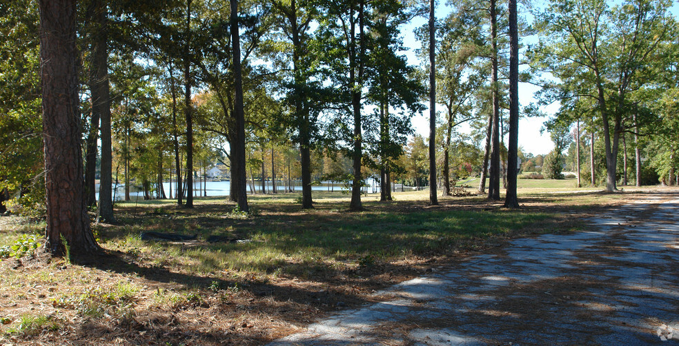 3654 Us-301 Hwy, Smithfield, NC à vendre - Photo principale - Image 1 de 1