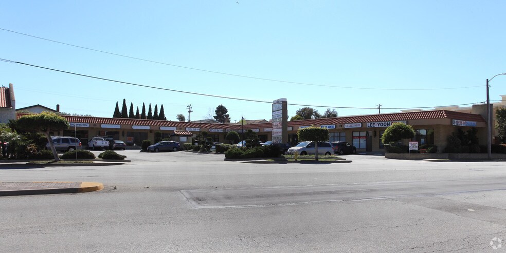 2350 Sepulveda Blvd, Torrance, CA à louer - Photo du bâtiment - Image 3 de 3