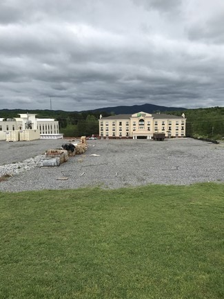 Plus de détails pour 1018 Cosby Hwy, Newport, TN - Terrain à louer