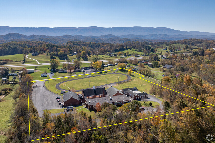 1717 Bristol Caverns Hwy, Bristol, TN for sale - Aerial - Image 3 of 23