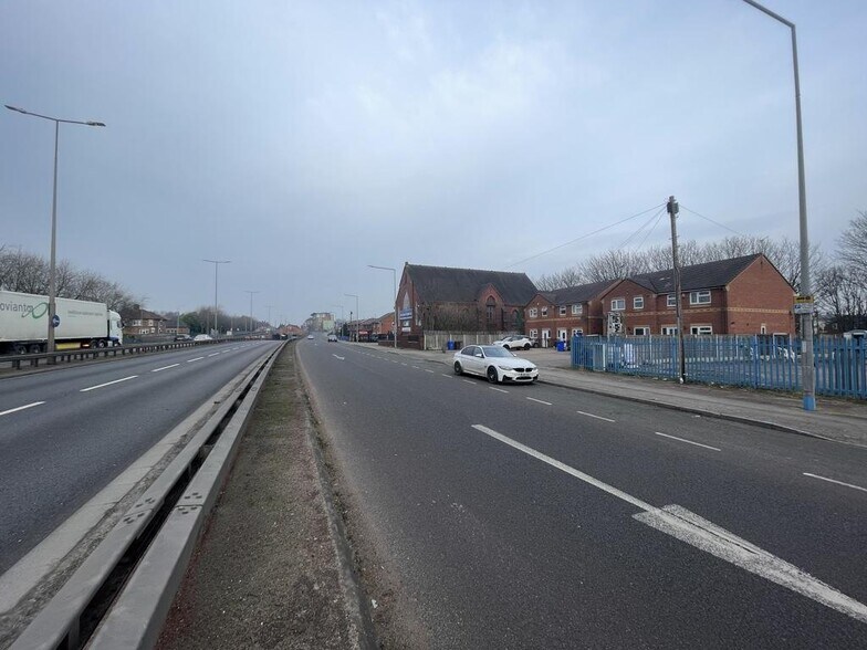 921 Uttoxeter Rd, Stoke On Trent à vendre - Photo du bâtiment - Image 2 de 10