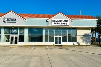 5240 N Atlantic Ave, Cocoa Beach, FL à louer Photo intérieure- Image 2 de 4