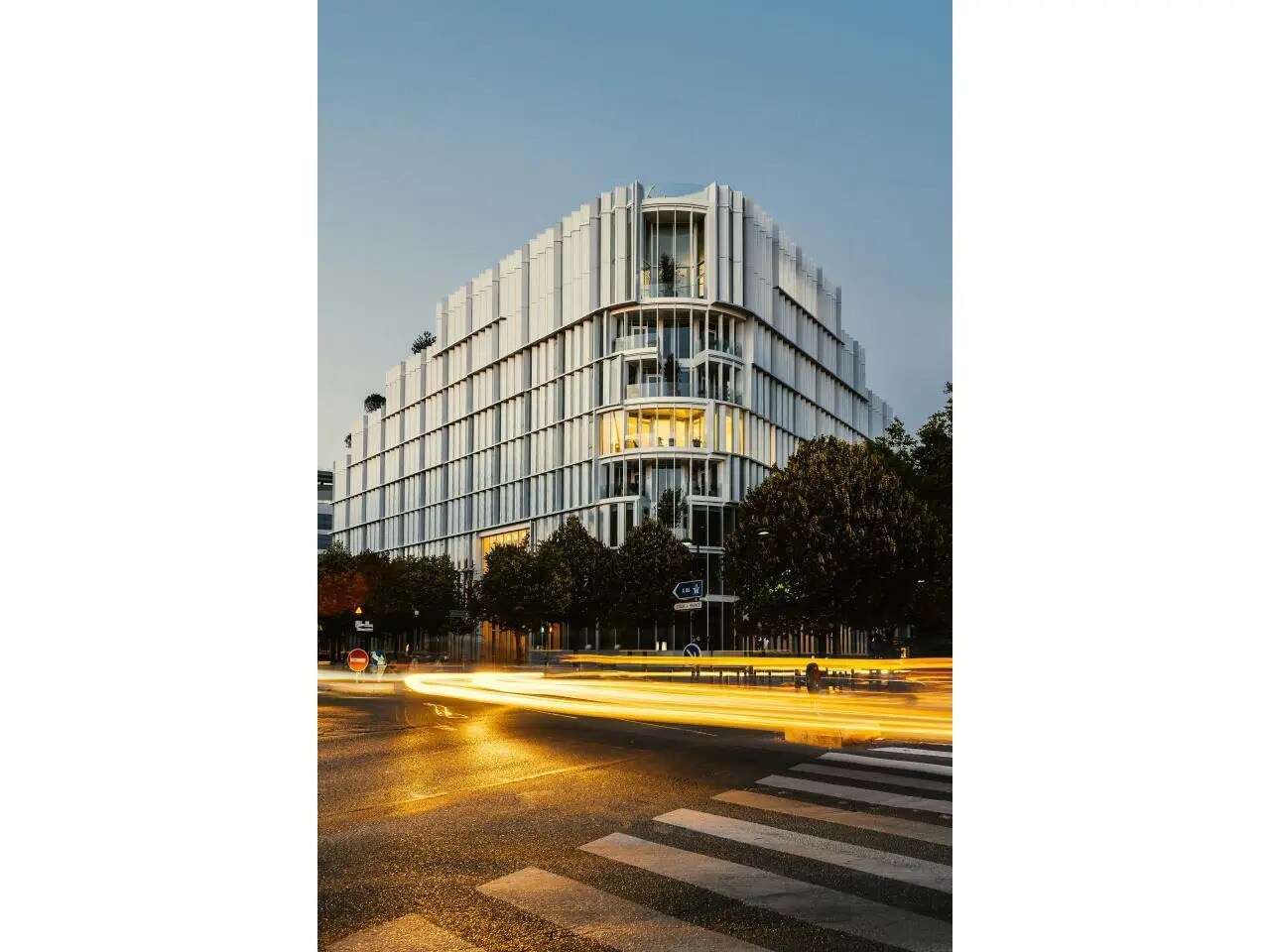 2 Avenue Du Stade De France, Saint-Denis à louer Photo du bâtiment- Image 1 de 14