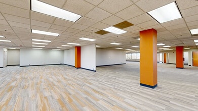 9485 Regency Square Blvd, Jacksonville, FL à louer Numérisation 3D de Matterport- Image 1 de 5