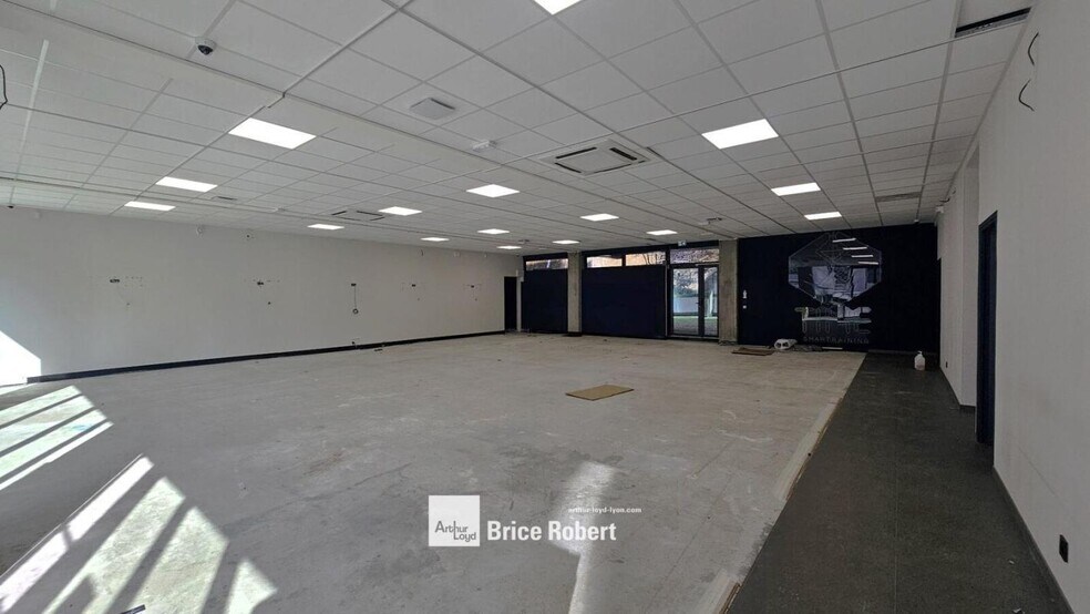 55 Ter Avenue René Cassin, Lyon for lease - Building Photo - Image 2 of 7