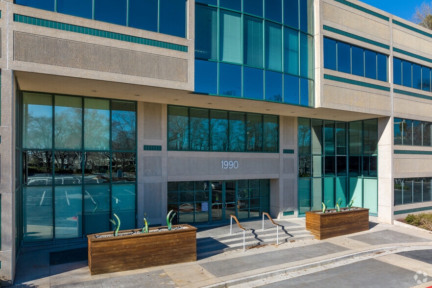 1990 Lakeside Pky, Tucker, GA for lease - Building Photo - Image 3 of 20