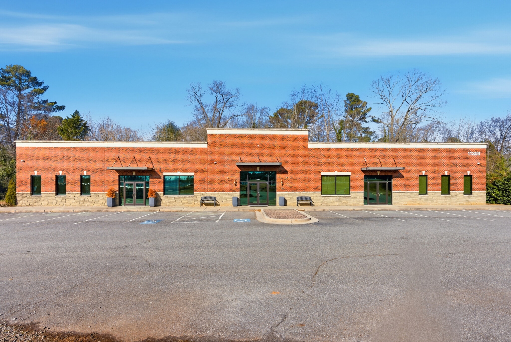 11303 Highway 92, Woodstock, GA for sale Primary Photo- Image 1 of 42
