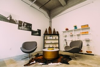 2744 E 11th St, Oakland, CA à louer Photo intérieure- Image 1 de 4