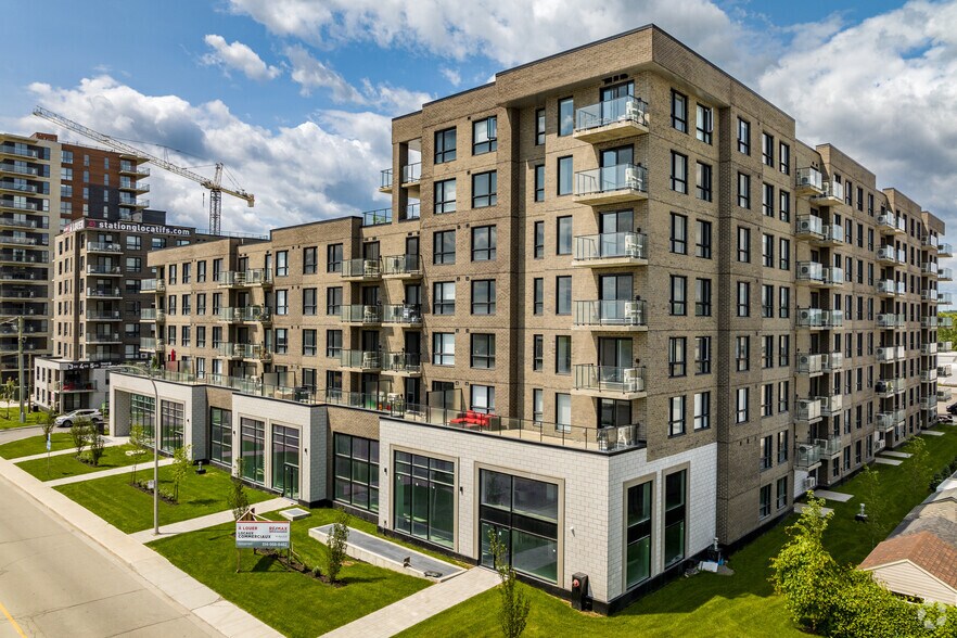 1433 Av De La Gare, Mascouche, QC à louer - Photo du bâtiment - Image 3 de 5