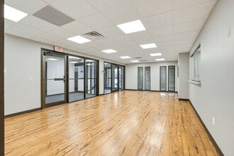 1414 Arlington St, Ada, OK for lease Interior Photo- Image 2 of 25