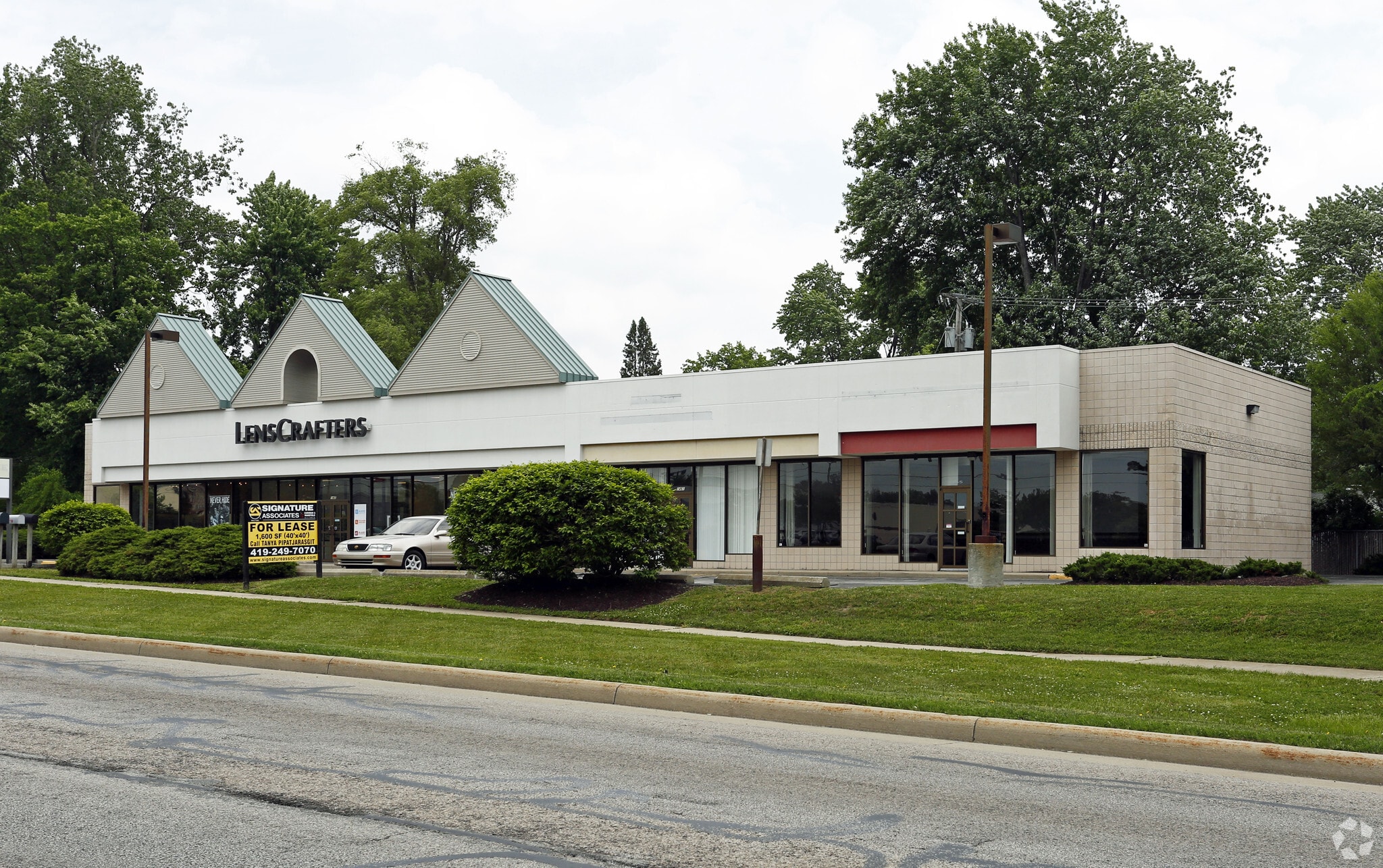 1455-1465 S Reynolds Rd, Toledo, OH for lease Building Photo- Image 1 of 8