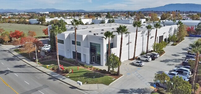 More details for 42044 Winchester Rd, Temecula, CA - Industrial for Lease