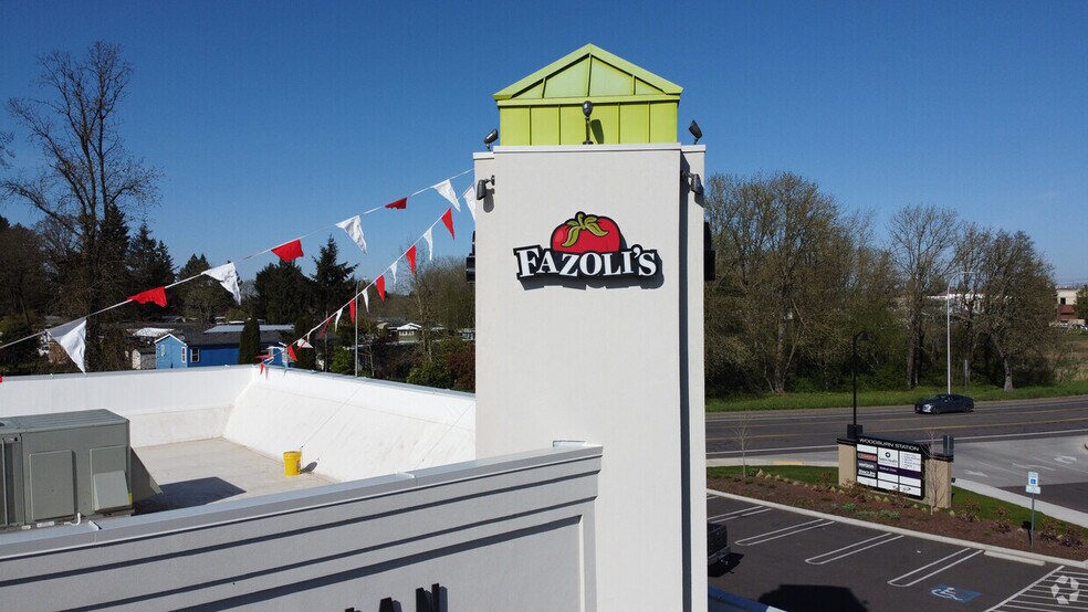 105 N Arney Rd, Woodburn, OR à vendre - Photo du bâtiment - Image 3 de 17