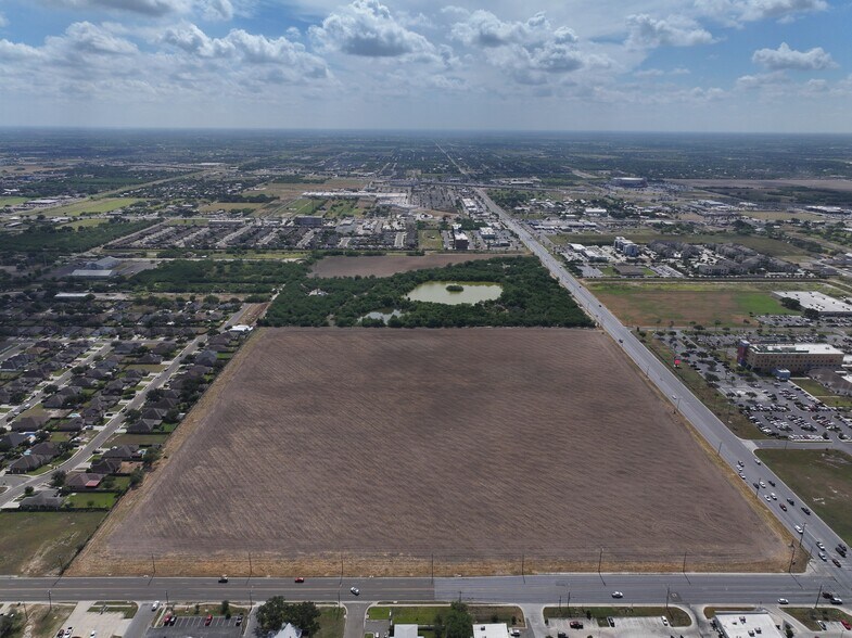 1013 W Trenton Rd, Edinburg, TX à vendre - Photo du bâtiment - Image 2 de 6