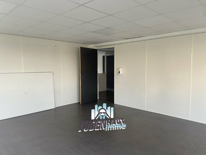 Office in Toulouse for lease - Interior Photo - Image 3 of 9